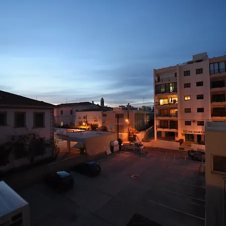 Apartament In City Deluxe Larnaca