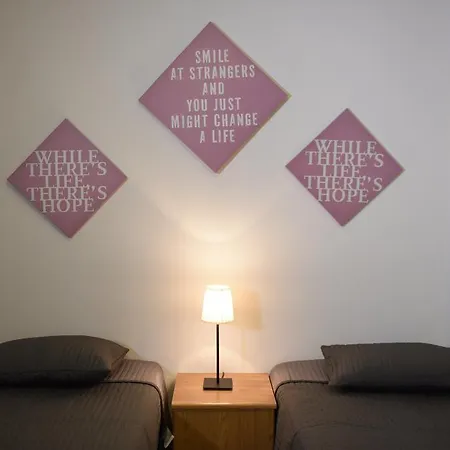 Apartament In City Deluxe Larnaca