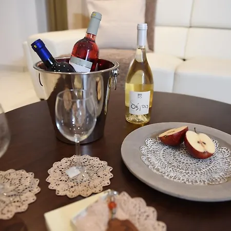 Apartament In City Deluxe Larnaca